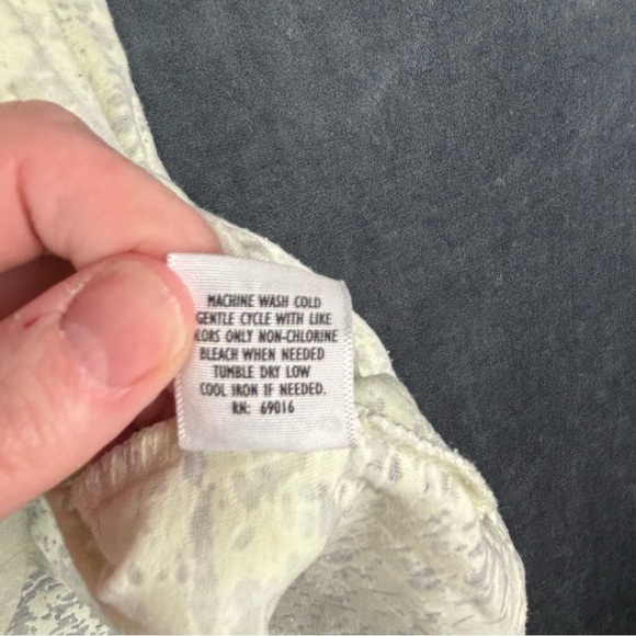 Mambo Australia Women’s Cream/Blue Short Sleeve Burnout Boxy Top Sz Large - Picture 6 of 8